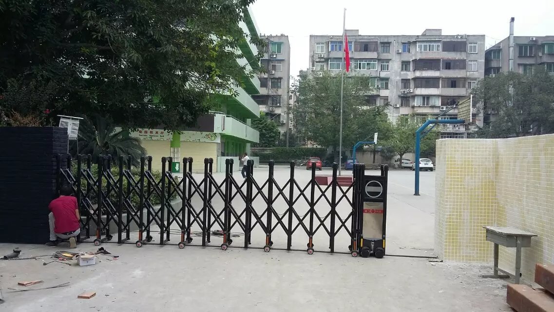 瑞金市瑞金市深圳市伸缩门